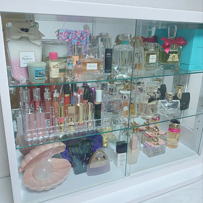 コレクションケース 掃除しやすい家 見せる収納 コスメ収納 棚のインテリア実例 06 23 19 36 58 Roomclip ルームクリップ