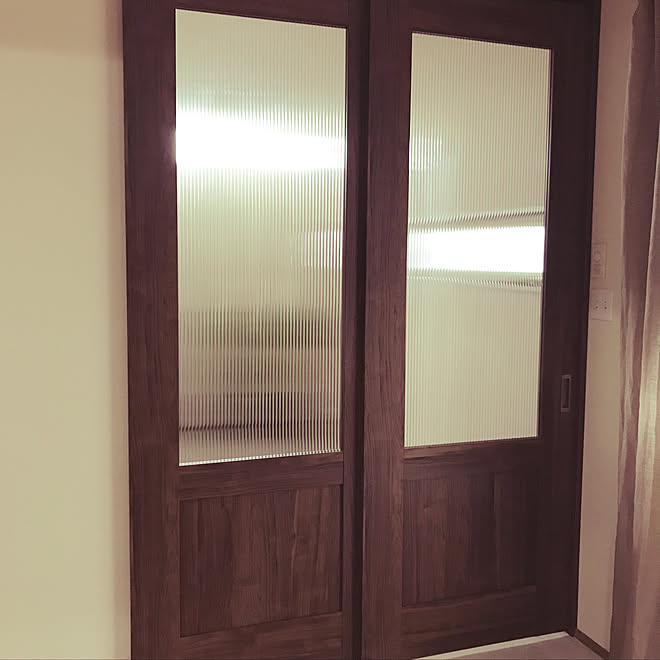 玄関 入り口 吊りドア 大きなドア リビングガラスドア リビングドア 引き戸 などのインテリア実例 19 03 28 08 07 53 Roomclip ルームクリップ