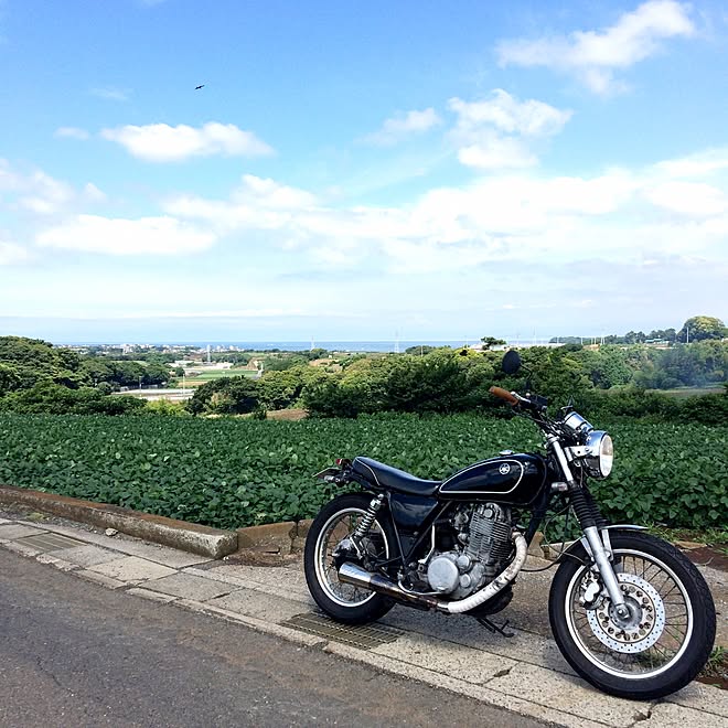 部屋全体 Yamaha Sr400 バイク インテリアじゃなくてごめんなさい などのインテリア実例 15 06 22 05 19 Roomclip ルームクリップ