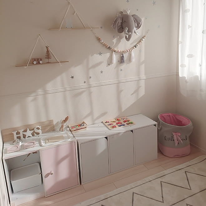 ラグ/小物入れ/おもちゃ収納/おままごとキッチン/おままごとキッチンDIY ...などのインテリア実例 - 2019-12-15 13:41:18