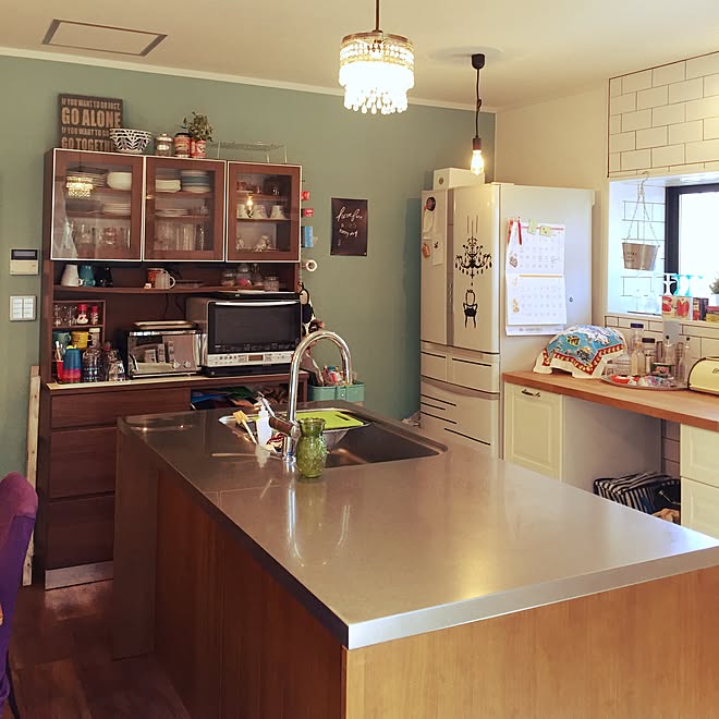 キッチン Ikea 食器棚 アイランドキッチン こどもと暮らす などのインテリア実例 17 03 10 10 51 14 Roomclip ルームクリップ