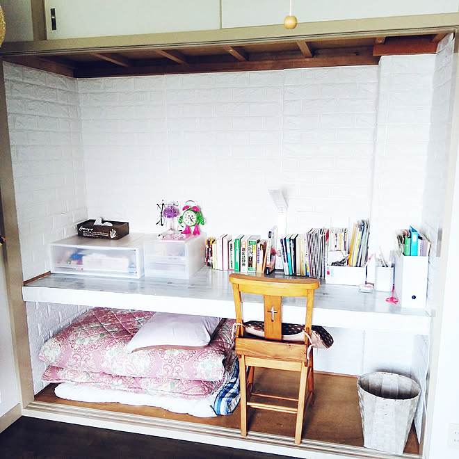 机 ものを減らす 賃貸でも諦めない 賃貸マンション 押入れ改造 などのインテリア実例 18 04 28 22 00 35 Roomclip ルームクリップ