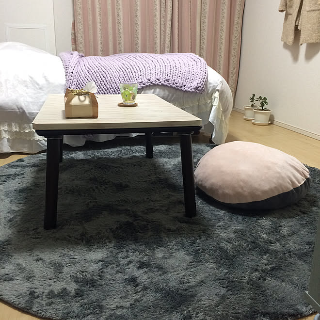 部屋全体 円形ラグ ラグ 1k 一人暮らし 1k などのインテリア実例 18 11 16 23 04 21 Roomclip ルームクリップ 部屋全体 円形ラグ ラグ 1k 一人暮らし 1k などのインテリア実例 18 11 16 23 04 21 Roomclip ルームクリップ