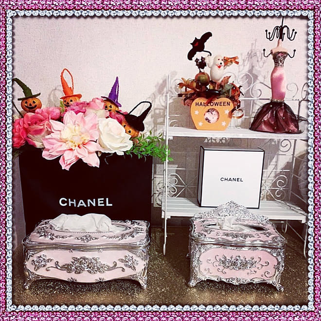 ロココ調雑貨 ロココ調インテリア キラキラアイテム 輸入雑貨 インテリア雑貨 などのインテリア実例 19 09 02 42 30 Roomclip ルームクリップ