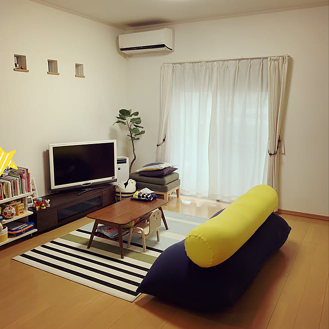 おもちゃ収納/こどもと暮らす。/クッション/くつろぎスペース/Yogibo...などのインテリア実例 2019