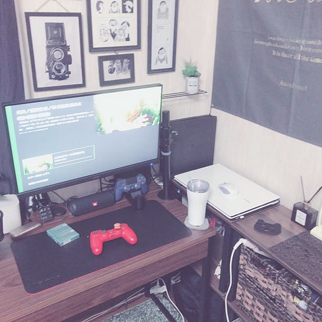 パソコンデスク ゲーム デスク周り デスク 男前 などのインテリア実例 09 11 16 05 28 Roomclip ルームクリップ