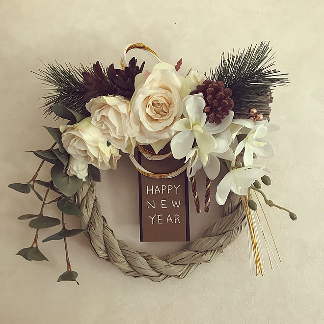 玄関 入り口 100均造花 洋風しめ縄 しめ縄リース しめ縄飾り などのインテリア実例 18 12 28 18 34 22 Roomclip ルームクリップ