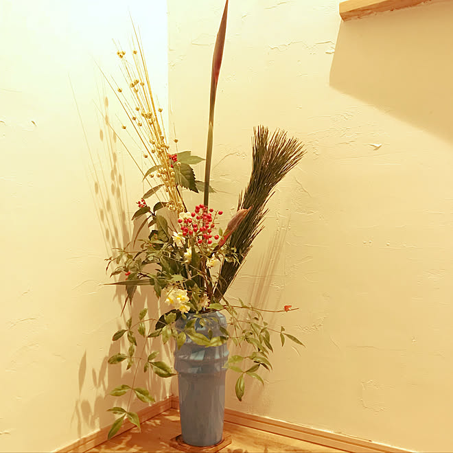 玄関 入り口 生け花 お正月飾り お正月 玄関ホールのインテリア実例 17 12 30 00 21 51 Roomclip ルームクリップ 玄関 入り口 生け花 お正月飾り お正月 玄関ホールのインテリア実例 17 12 30 00 21 51 Roomclip ルームクリップ