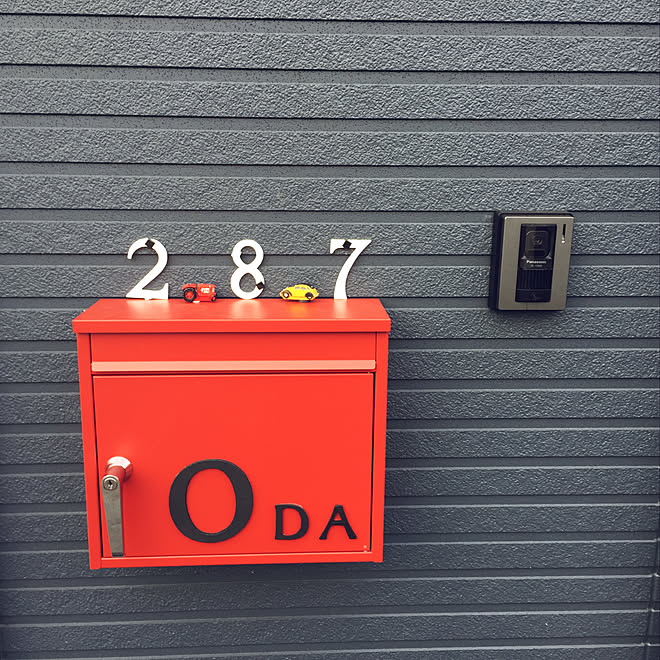 アイアン貼り付け 磁石 レトロ車 住所ナンバープレート自作 アイアン などのインテリア実例 02 08 00 45 59 Roomclip ルームクリップ