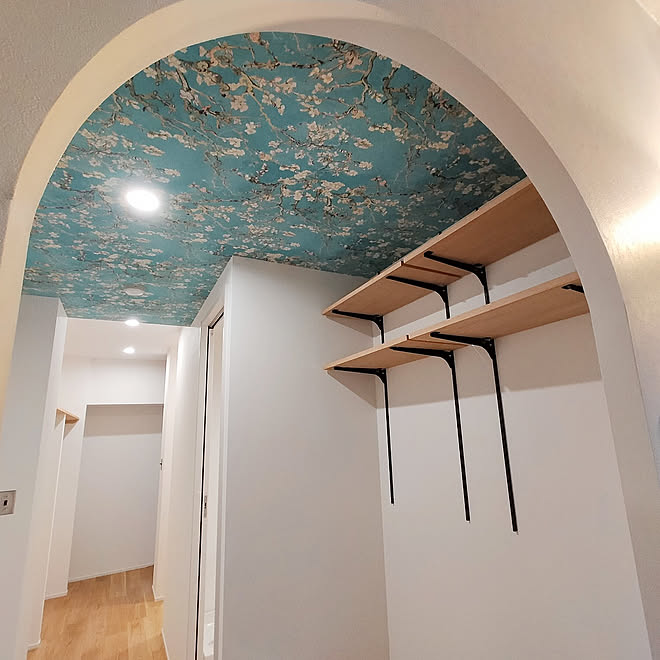壁 天井 ゴッホ 花咲くアーモンドの木の枝 ゴッホ 中古マンションリノベーション 中古リノベ などのインテリア実例 21 08 12 23 49 55 Roomclip ルームクリップ