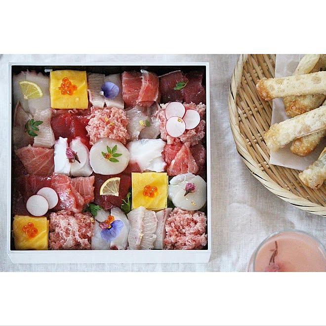 ディーンアンドデルーカ Dean Deluca お重 お重箱 お寿司 などのインテリア実例 21 03 04 09 31 56 Roomclip ルームクリップ