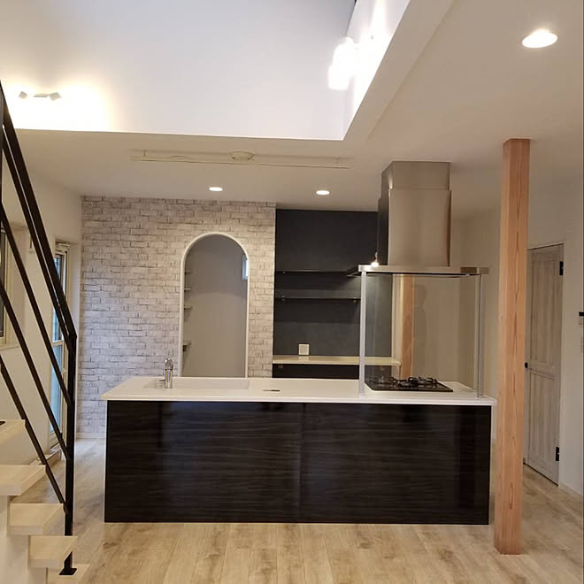 キッチン 入居すぐ 新築 床暖房 リビング階段 などのインテリア実例 18 05 04 17 32 15 Roomclip ルームクリップ