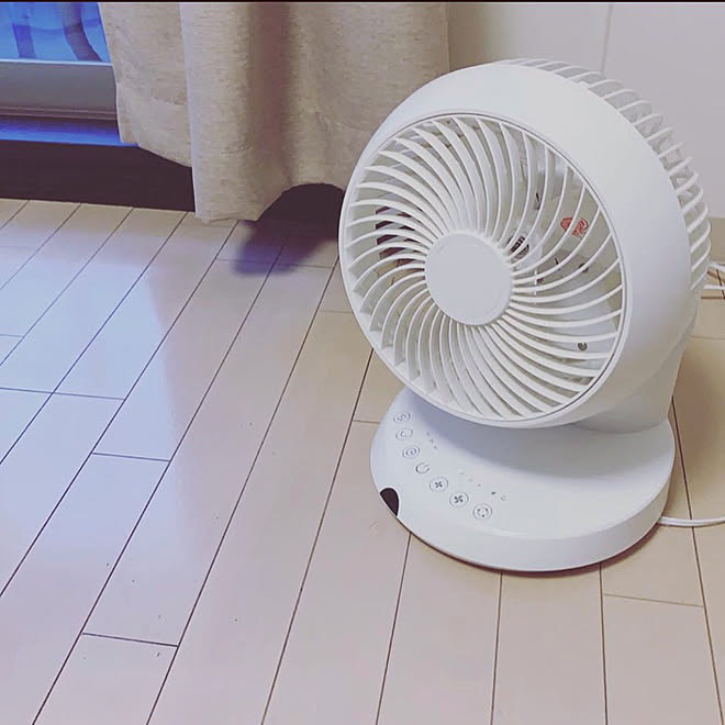 扇風機 サーキュレーター ひとり暮らし ミニマリスト アラサー シンプルな暮らし などのインテリア実例 08 10 10 07 58 Roomclip ルームクリップ