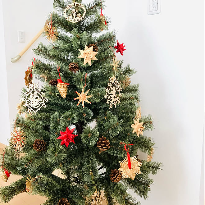 ストローオーナメント アルザスツリー クリスマスツリー クリスマス ナチュラルモダン などのインテリア実例 12 06 15 58 03 Roomclip ルームクリップ ストローオーナメント アルザスツリー クリスマスツリー クリスマス ナチュラルモダン などのインテリア実例 12 06 15 58 03 Roomclip ルームクリップ