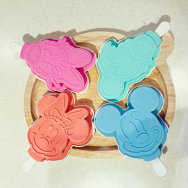 蒸し暑い 梅雨明けまだかな シリコン アイスキャンディーの型 ドナルド デイジー などのインテリア実例 07 28 19 46 32 Roomclip ルームクリップ