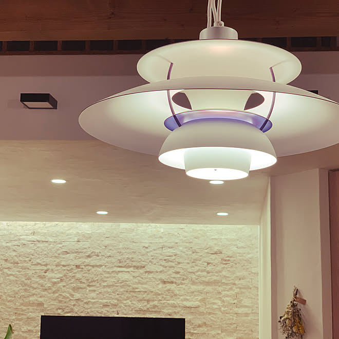 スマート照明 Led電球 Tradfri ルイスポールセンph5 ルイスポールセン照明 などのインテリア実例 04 25 23 27 47 Roomclip ルームクリップ