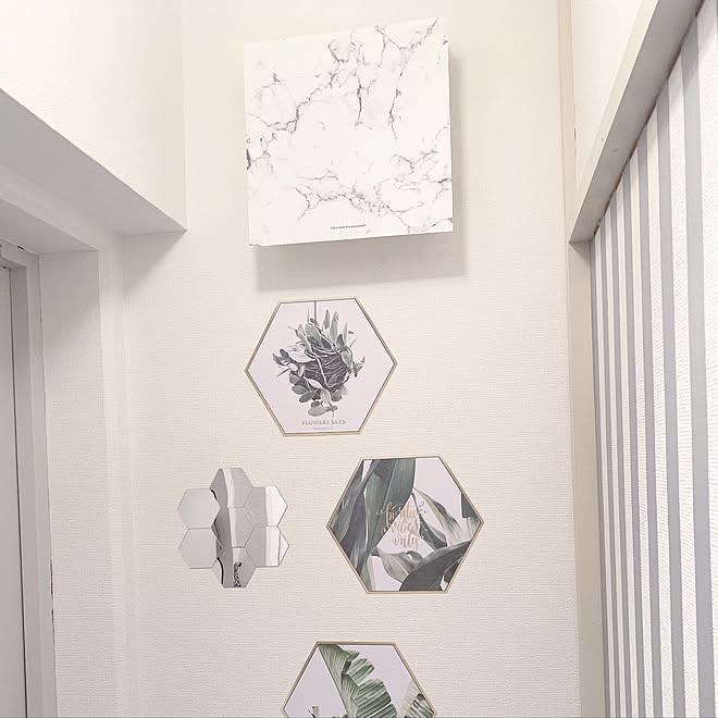 ウォールステッカー 100均 Diy 都営住宅 玄関 入り口のインテリア実例 21 01 21 13 37 40 Roomclip ルームクリップ