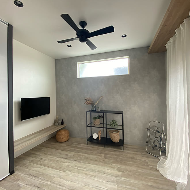 子供部屋 扇風機 キッズスペース リネンカーテン インダストリアルインテリア などのインテリア実例 05 27 08 04 38 Roomclip ルームクリップ