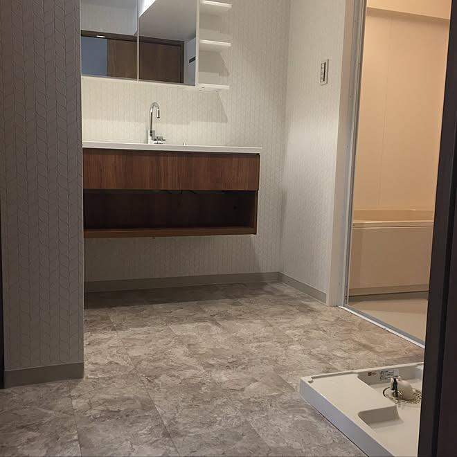 バス トイレ Panasonic C Line 汚れが目立たない床 洗面所 Ikeaのインテリア実例 19 06 00 34 00 Roomclip ルームクリップ バス トイレ Panasonic C Line 汚れが目立たない床 洗面所 Ikeaのインテリア実例 19 06 00 34 00 Roomclip ルームクリップ