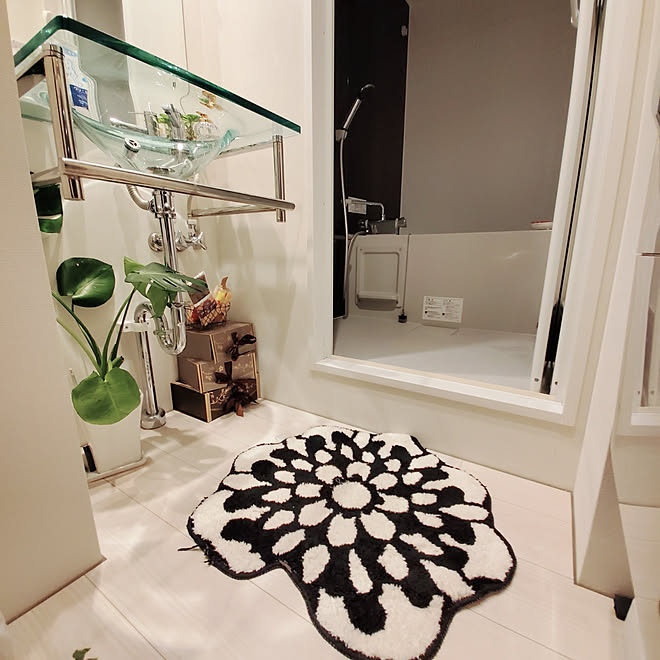 バス/トイレ/一人暮らし/ホワイトインテリア/観葉植物/SABONのインテリア実例 - 2019-11-20 03:09:09