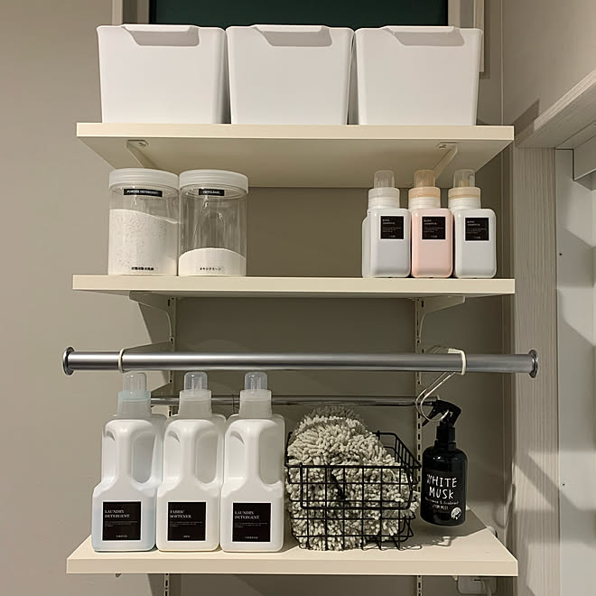 Seriaボックス Seria 脱衣洗面所 洗剤ボトル 洗濯機上収納 などのインテリア実例 01 07 14 55 59 Roomclip ルームクリップ
