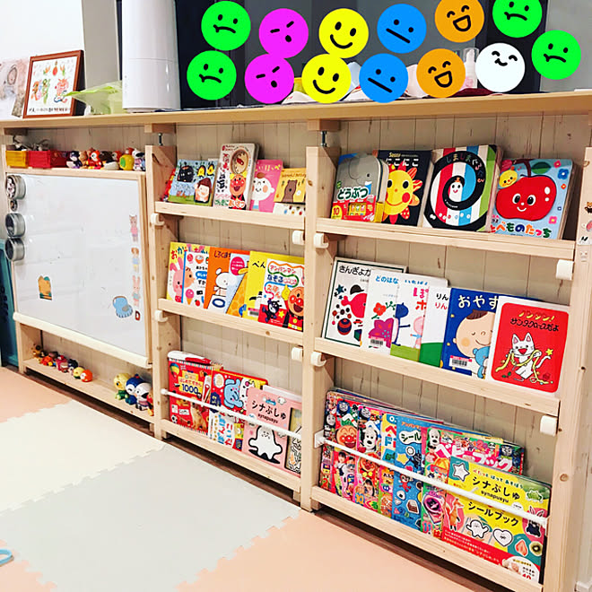 ホワイトボード ニトリ リビング キッチンカウンター下 子供の本棚 などのインテリア実例 22 01 24 22 40 28 Roomclip ルームクリップ ホワイトボード ニトリ リビング キッチンカウンター下 子供の本棚 などのインテリア実例 22 01 24 22 40 28 Roomclip ルームクリップ