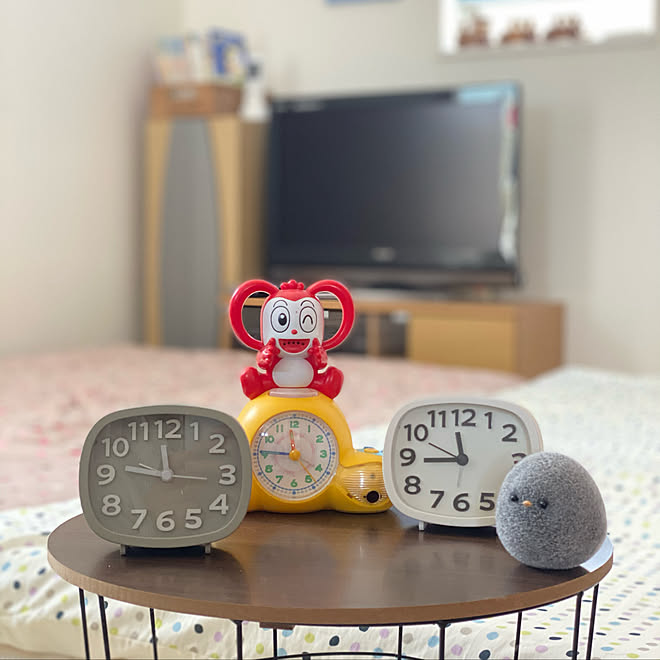 ダイソー300円商品 コラショ目覚まし時計 目覚まし時計 ダイソー ベッド周りのインテリア実例 21 04 27 15 18 49 Roomclip ルームクリップ