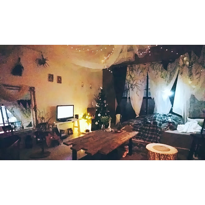 部屋全体/RoomClipドラマ化/カーテン/退廃的インテリア/イルミネーションライト...などのインテリア実例 - 2018-10-03 22:55:13