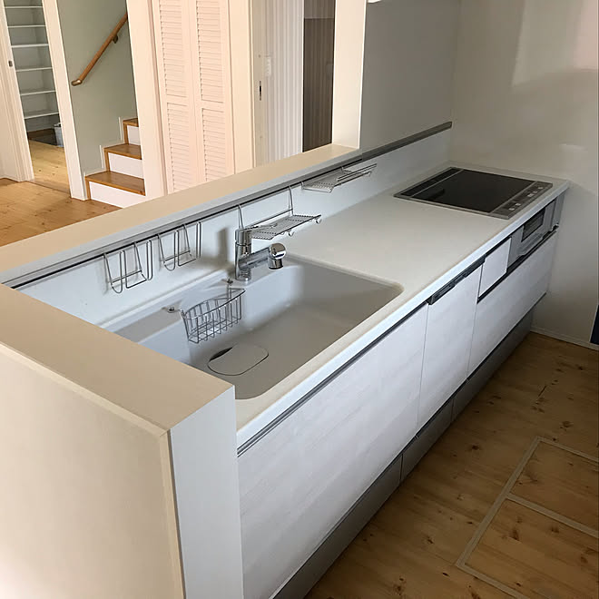 人造大理石 リファインドホワイト キッチン トクラス などのインテリア実例 19 09 01 21 38 48 Roomclip ルームクリップ