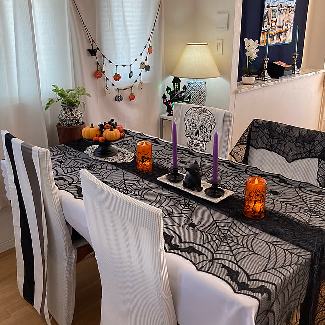 テーブルクロス かぼちゃ ガーランド マナトレーディング ディズニーランタン などのインテリア実例 22 10 21 12 54 35 Roomclip ルームクリップ