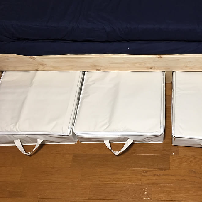 ベッド周り ぴったり収納 ぴったりサイズ ベット下収納 Ikea ベット などのインテリア実例 17 10 11 01 15 Roomclip ルームクリップ ベッド周り ぴったり収納 ぴったりサイズ ベット下収納 Ikea ベット などのインテリア実例 17 10 11 01 15 Roomclip ルームクリップ