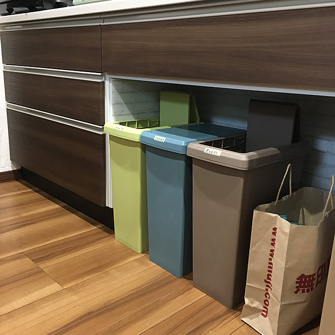 ゴミ箱 キッチン キッチン 新築 タカラスタンダード オフェリアのインテリア実例 02 27 06 52 36 Roomclip ルームクリップ ゴミ箱 キッチン キッチン 新築 タカラスタンダード オフェリアのインテリア実例 02 27 06 52 36 Roomclip ルームクリップ