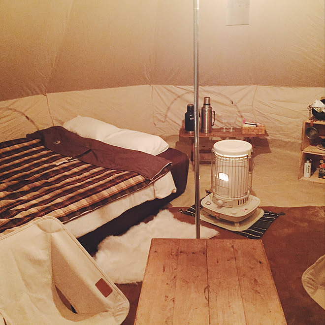 キャンプ 冬キャンプ 部屋全体 コロナストーブ ノルディスク などのインテリア実例 18 11 18 12 22 22 Roomclip ルームクリップ