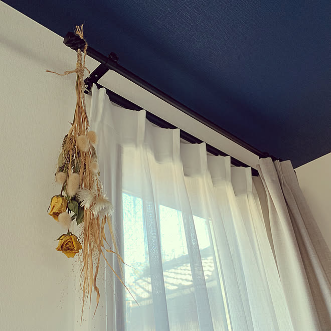 アイアンカーテンレール ドライフラワー ニチベイ カーテン 壁 天井のインテリア実例 19 04 02 16 37 37 Roomclip ルームクリップ