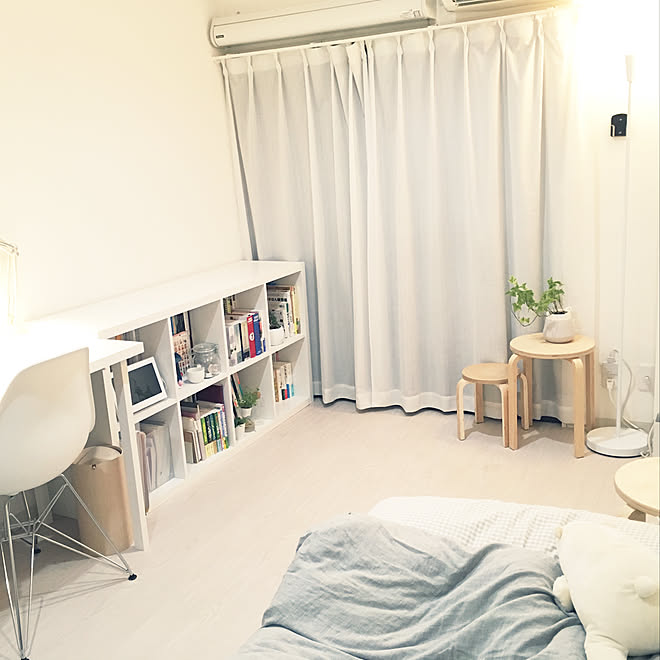 部屋全体 6畳ワンルーム 本棚 狭い部屋 シンプルナチュラル などのインテリア実例 18 08 19 22 07 14 Roomclip ルームクリップ 部屋全体 6畳ワンルーム 本棚 狭い部屋 シンプルナチュラル などのインテリア実例 18 08 19 22 07 14 Roomclip ルームクリップ