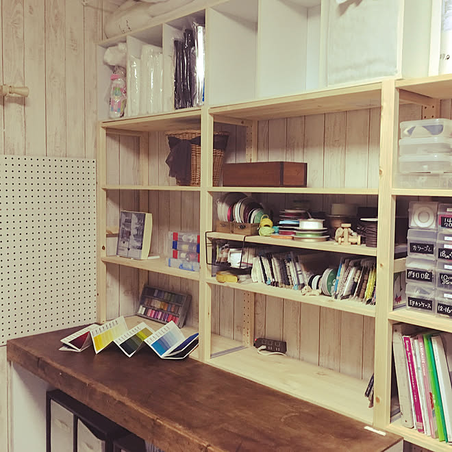棚 ミシン台 布小物 Diy 作業部屋の棚 などのインテリア実例 18 02 25 23 25 08 Roomclip ルームクリップ 棚 ミシン台 布小物 Diy 作業部屋の棚 などのインテリア実例 18 02 25 23 25 08 Roomclip ルームクリップ