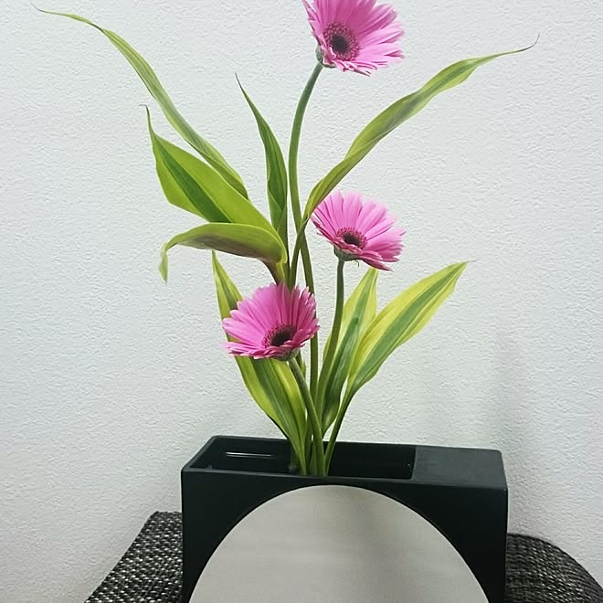 机 花器 生け花 のインテリア実例 16 08 29 15 58 52 Roomclip ルームクリップ