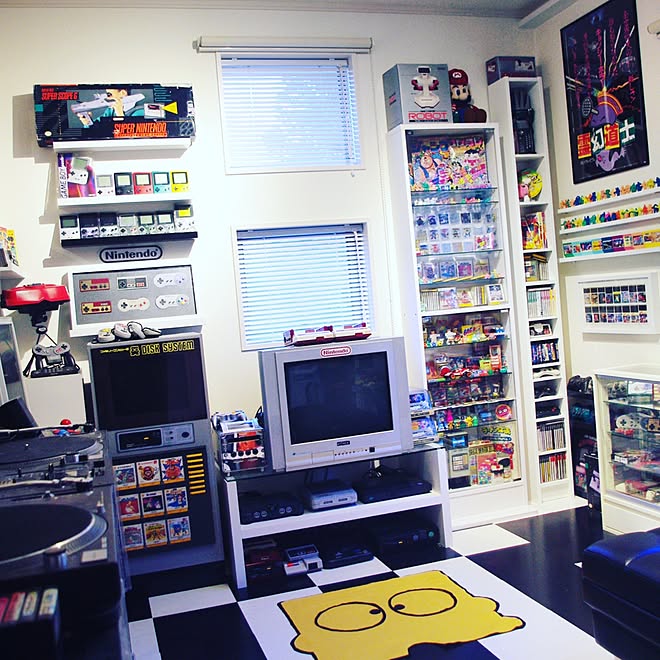 部屋全体/モノトーン/ファミコン/ゲーム部屋/80年代&hellip;などのインテリア実例 20160516 084535