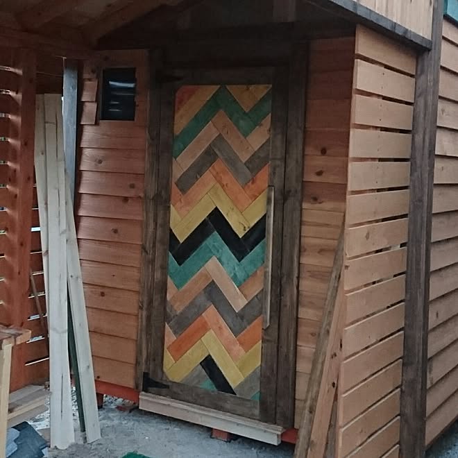 玄関 入り口 ヘリンボーンdiy 小屋diy 自作ドア 2x4のインテリア実例 17 03 06 22 51 49 Roomclip ルームクリップ 玄関 入り口 ヘリンボーンdiy 小屋diy 自作ドア 2x4のインテリア実例 17 03 06 22 51 49 Roomclip ルームクリップ