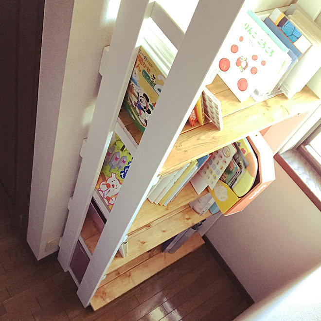 棚 本棚 Diy ジョイフル本田のペンキのインテリア実例 17 09 02 14 25 55 Roomclip ルームクリップ 棚 本棚 Diy ジョイフル本田のペンキのインテリア実例 17 09 02 14 25 55 Roomclip ルームクリップ