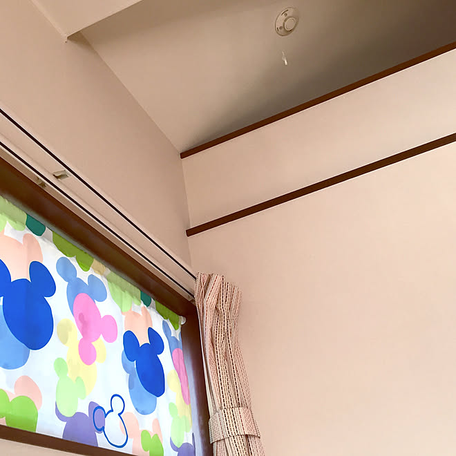 子供部屋作成中 ディズニー柄のカーテン つっぱり棒カーテン ロフトのある部屋 子供部屋 などのインテリア実例 21 09 26 09 49 Roomclip ルームクリップ 子供部屋作成中 ディズニー柄のカーテン つっぱり棒カーテン ロフトのある部屋 子供部屋 などのインテリア実例 21 09 26 09 49 Roomclip ルームクリップ
