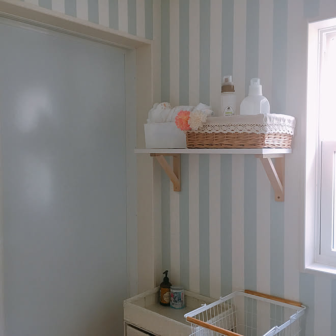 Ikea ホワイト 脱衣場 ブルー ストライプ などのインテリア実例 19 08 16 14 22 31 Roomclip ルームクリップ