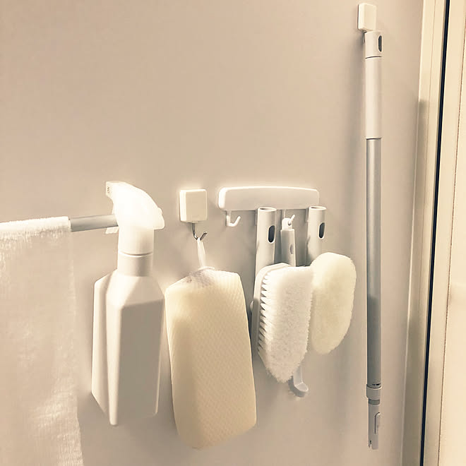 バス トイレ シンプル お風呂掃除 お掃除グッズ収納 無印良品 などのインテリア実例 18 09 27 19 19 23 Roomclip ルームクリップ バス トイレ シンプル お風呂掃除 お掃除グッズ収納 無印良品 などのインテリア実例 18 09 27 19 19 23 Roomclip ルームクリップ