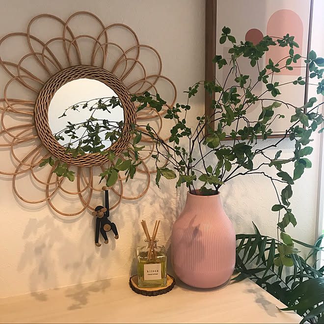 ドウダンツツジのある暮らし 花びん 観葉植物 Ikea 北欧 などのインテリア実例 21 07 08 10 38 39 Roomclip ルームクリップ ドウダンツツジのある暮らし 花びん 観葉植物 Ikea 北欧 などのインテリア実例 21 07 08 10 38 39 Roomclip ルームクリップ