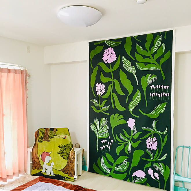 テキスタイル ファブリック 壁紙 ボタニカルインテリア Marimekko などのインテリア実例 22 05 15 11 56 45 Roomclip ルームクリップ テキスタイル ファブリック 壁紙 ボタニカルインテリア Marimekko などのインテリア実例 22 05 15 11 56 45 Roomclip ルームクリップ