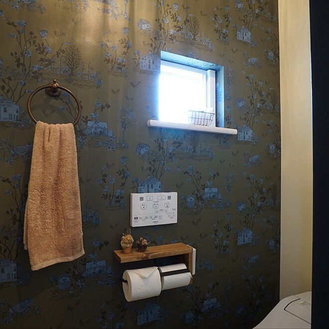 トイレの壁紙 Walpa壁紙 アクセントクロス 暮らしを楽しむ マイホーム などのインテリア実例 05 22 22 28 12 Roomclip ルームクリップ