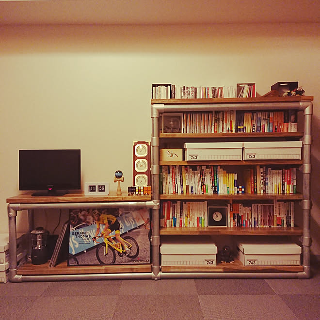 単管パイプ テレビ台 棚 Diy ひとり暮らし などのインテリア実例 18 11 28 00 01 49 Roomclip ルームクリップ