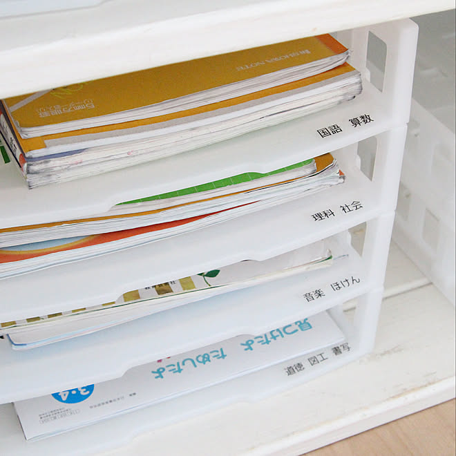 整理収納 ダイソー 教科書置き場 教科書の置き場 教科書収納 などのインテリア実例 18 01 23 22 42 02 Roomclip ルームクリップ