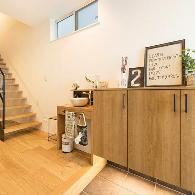 玄関 入り口 パナソニック ナチュラルヴィンテージ 造作家具 玄関収納 などのインテリア実例 18 07 04 23 57 Roomclip ルームクリップ 玄関 入り口 パナソニック ナチュラルヴィンテージ 造作家具 玄関収納 などのインテリア実例 18 07 04 23 57 Roomclip ルームクリップ