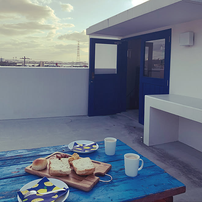 うちcafe 屋上リビング 屋上のある暮らし 外人住宅 沖縄 などのインテリア実例 21 04 10 07 54 Roomclip ルームクリップ